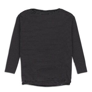 Lululemon Back In Action Long Sleeve Shirt